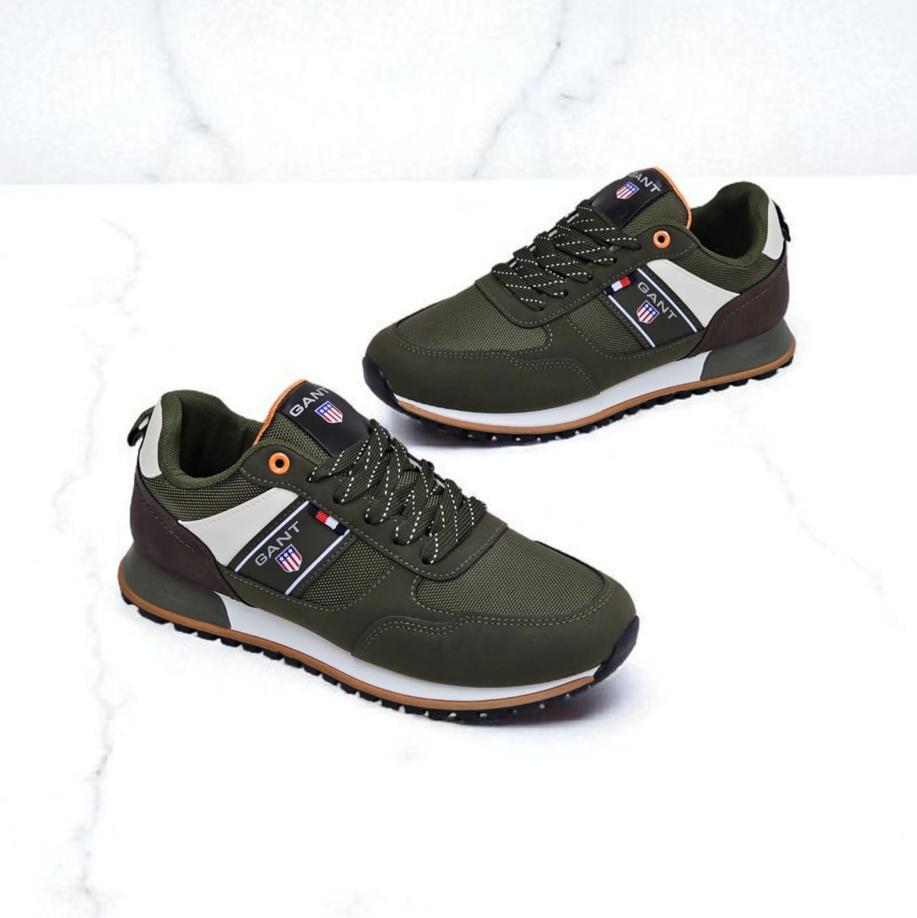 Tenis GT verde garrafa