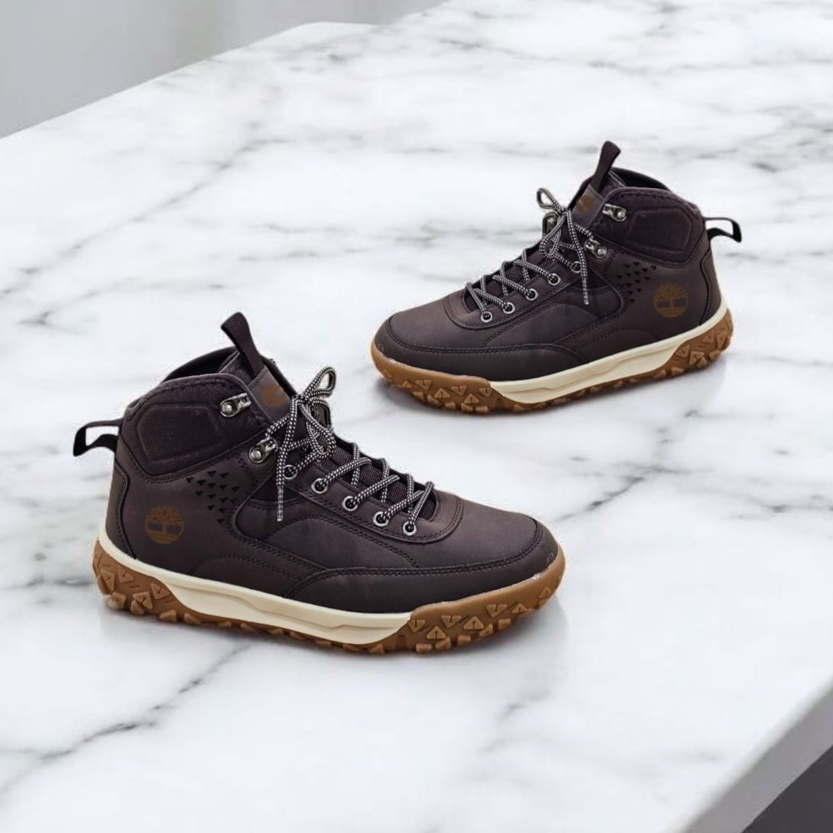 Botim timber castanho sola new